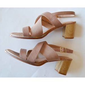 Clarks Ellis Tilda Heeled Sandal Nude Size 10